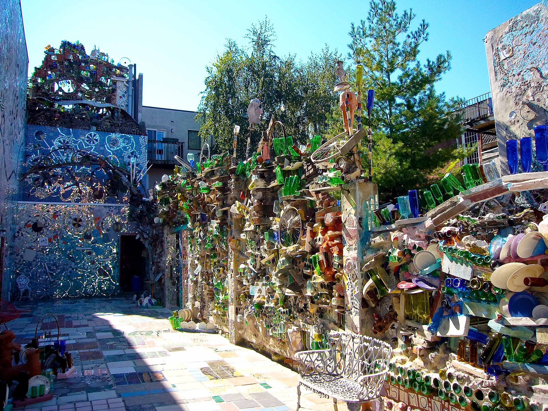 Philadelphia's Magic Gardens mosaic walls